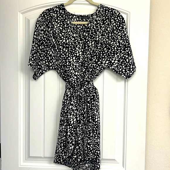 Romper with pockets - Picture 2 of 2